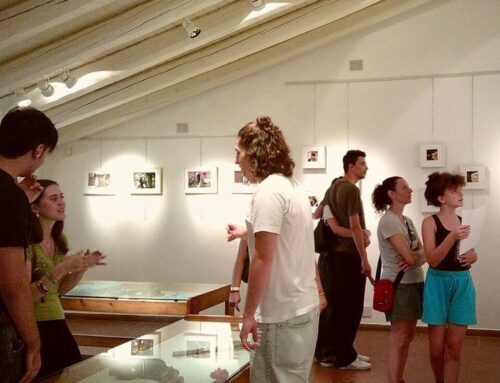 Kindest Kind of Kin • Mostra fotografica di Angela Anzalone
